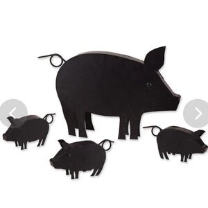 Indoor/ outdoor Metal Pig with 3 Piglets